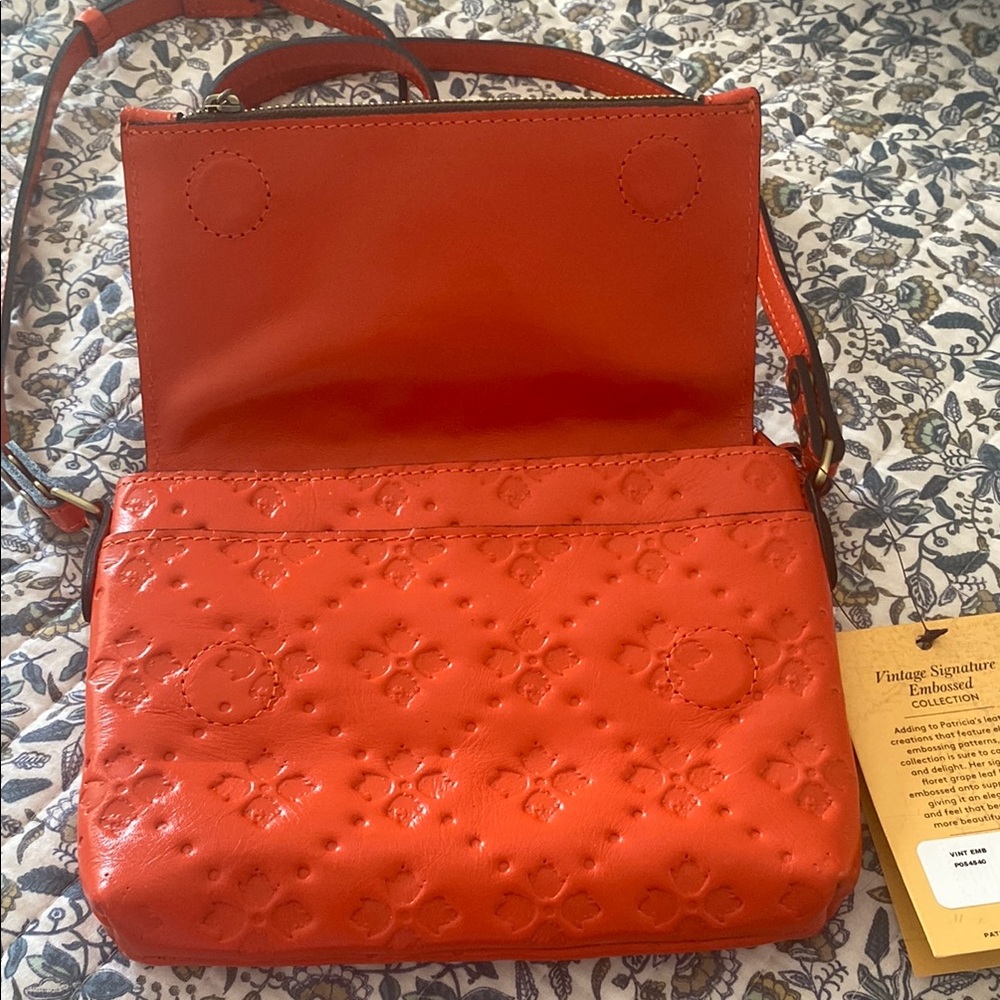 Patricia Nash Corfu Crossbody Bag NWT Bright Coral - Picture 2 of 6